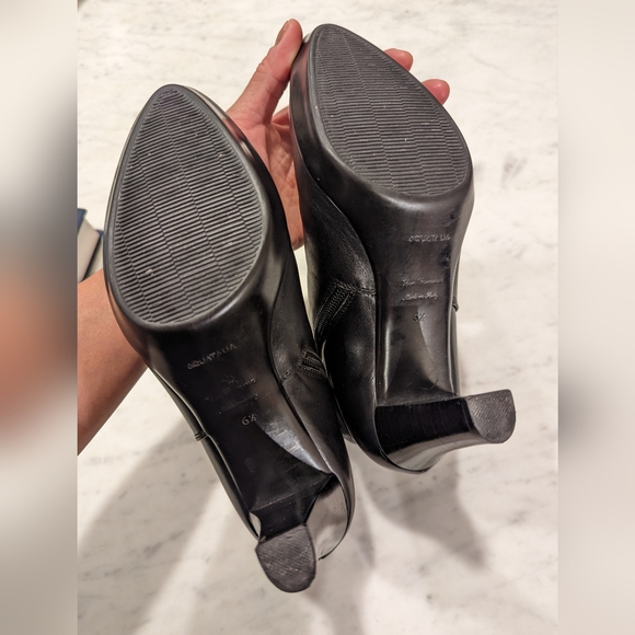 Aquatalia - Black Leather Ankle Boots, Size 6.5 - Picture 3 of 9